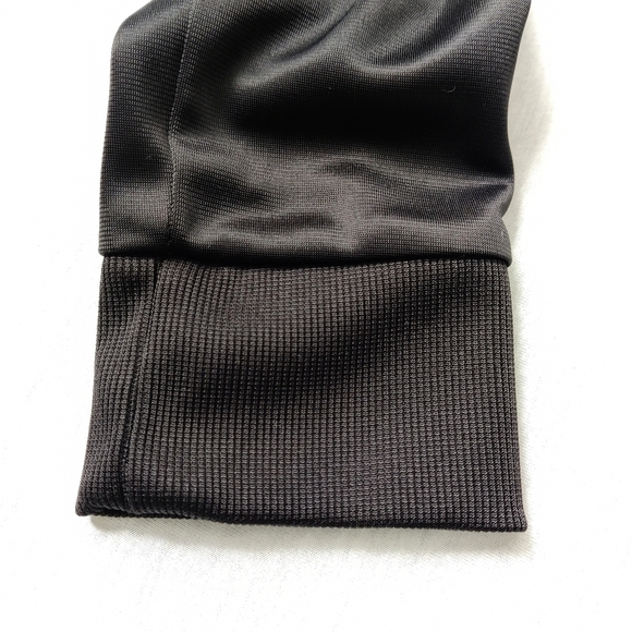 PUMA black sweatshirt for boys Size 10-12 (Youth size M/L) - Picture 4 of 5